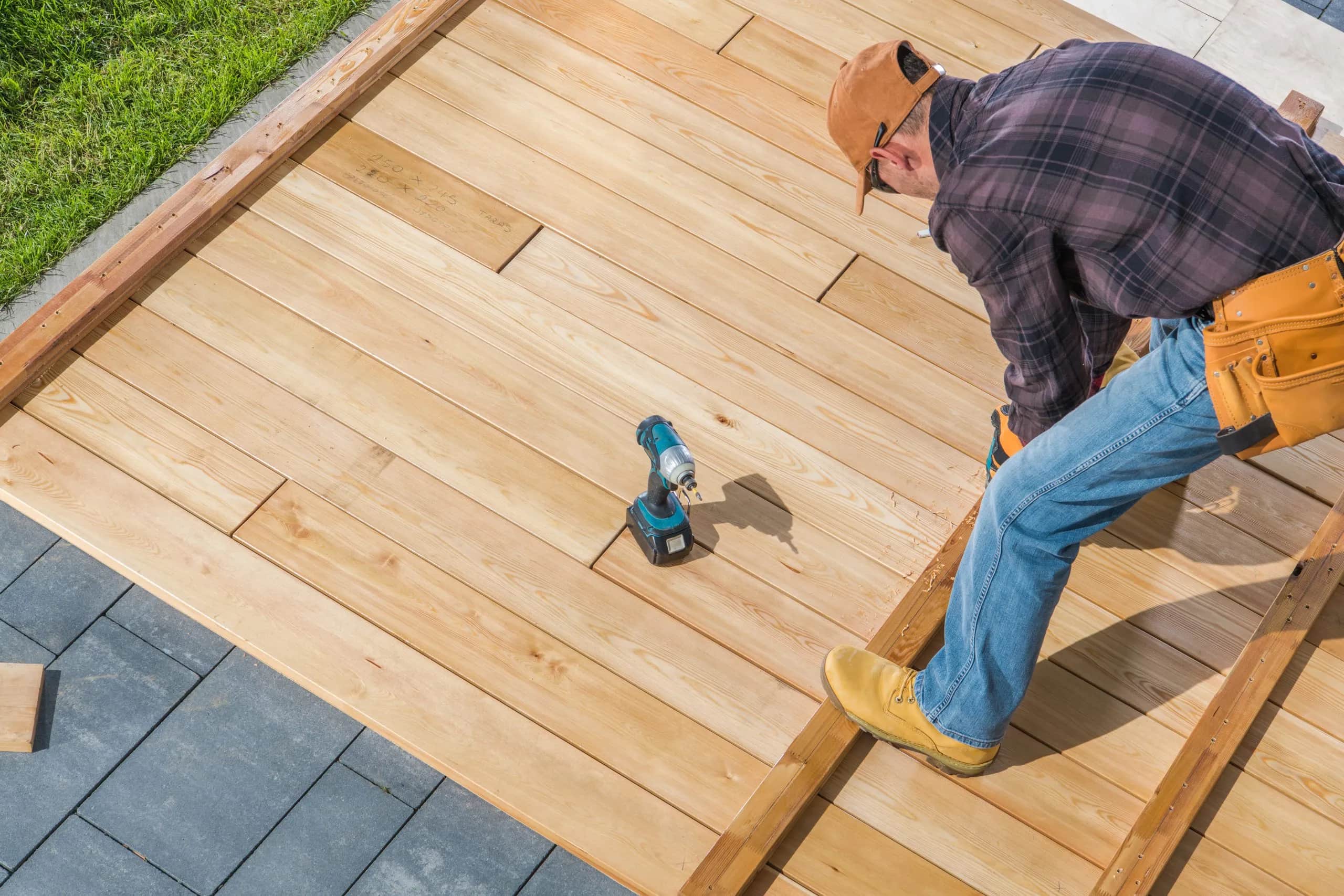 The Benefits of Professional Decking Installation 5404705 scaled.jpeg 2
